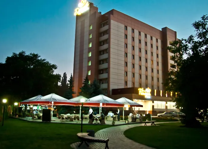 Druzhba Hotel