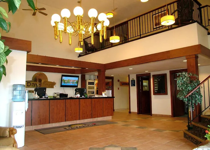 Days Inn By Wyndham Bridgewater Conference Center