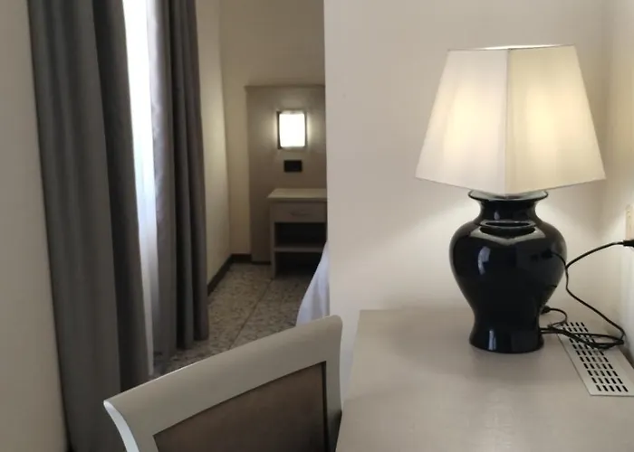 Hotel Elena