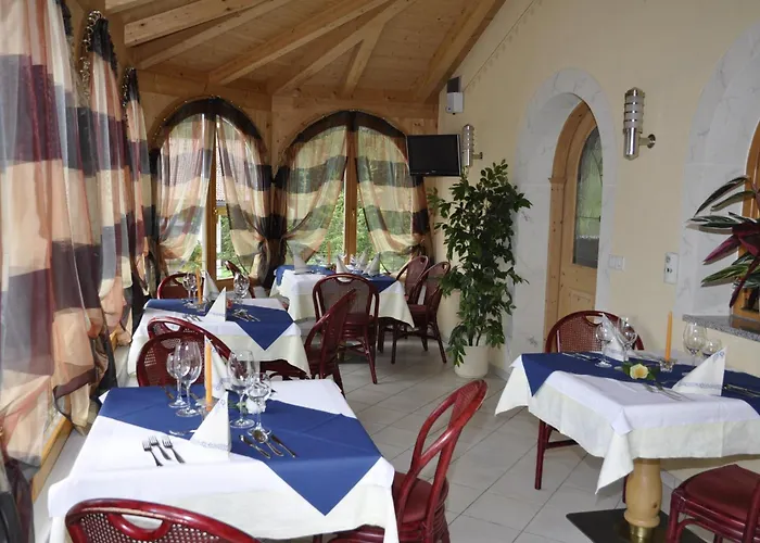 B&B Hotel Alpenrose Rooms & Apartments