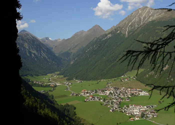 B&B Hotel Alpenrose Rooms & Apartments