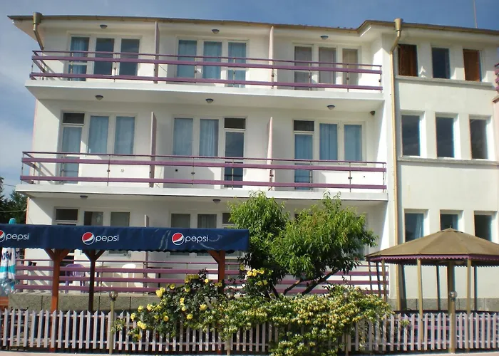 Hotel Strajica