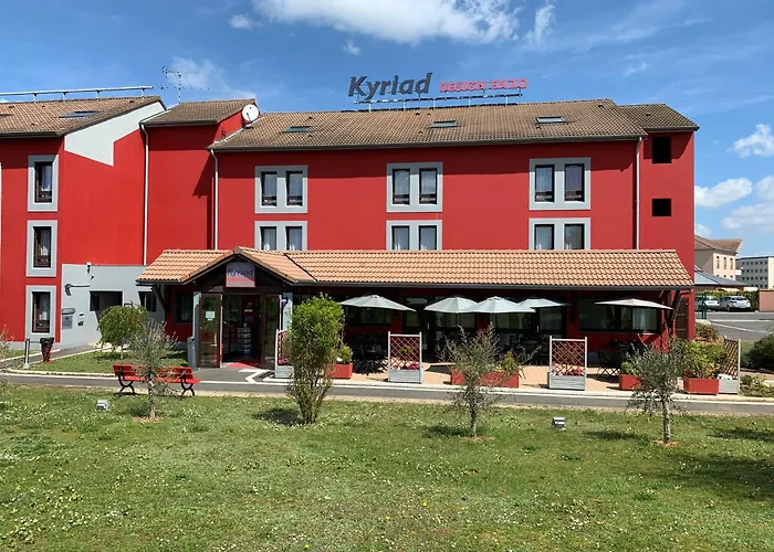 Enzo Hotels Cannes-Écluse by Kyriad Direct