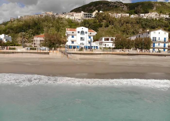 Sea Garden Hotel