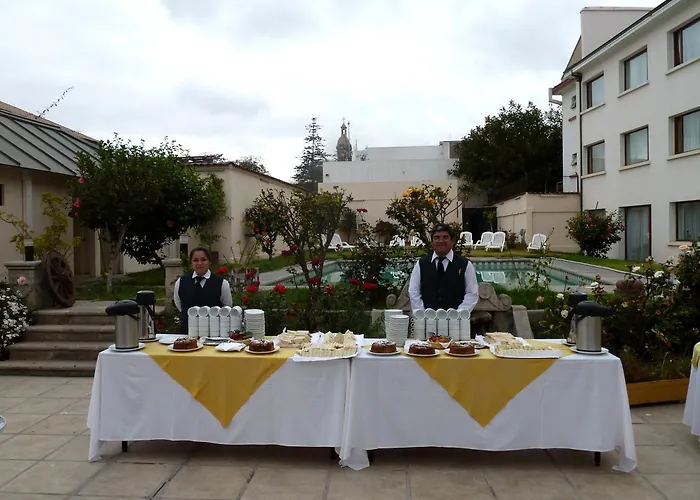 Hotel Francisco De Aguirre