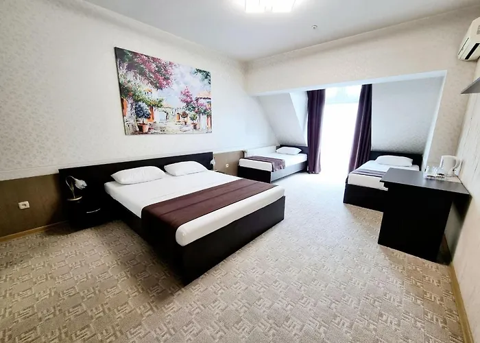 Tiptop Hotel City Center