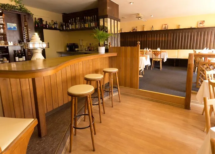 Hotel Weinhaus Weis