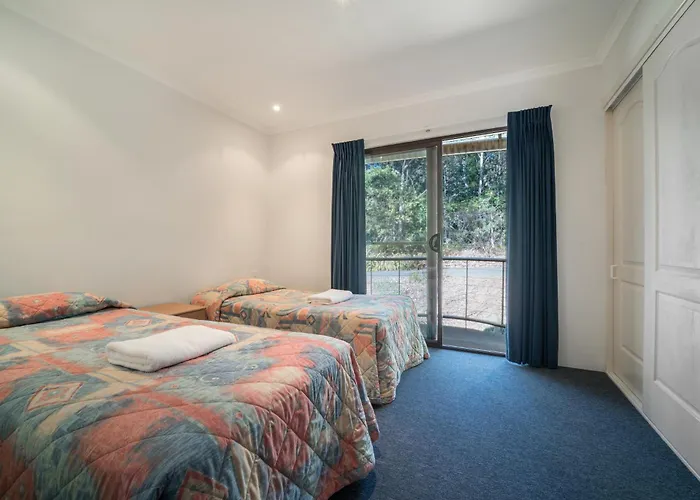 Avoca Beach Hotel
