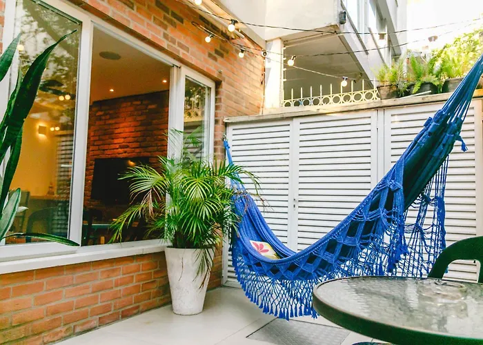 Palace Beach Hostel