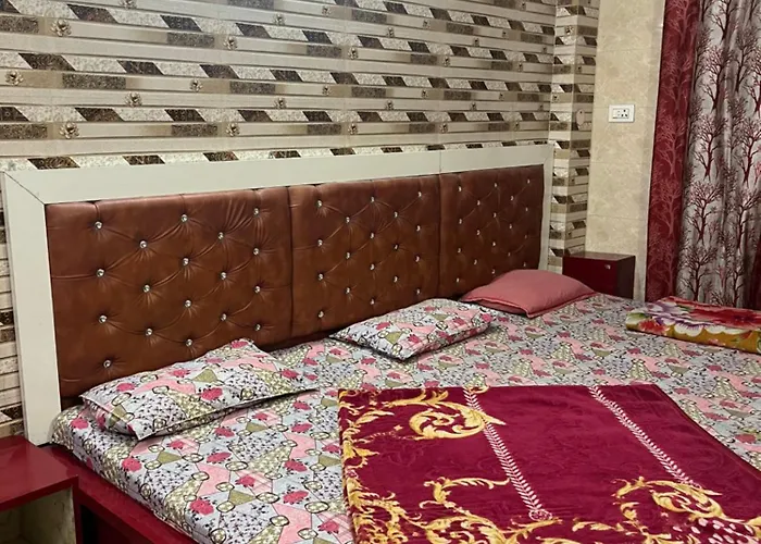 Dream Land Hotel