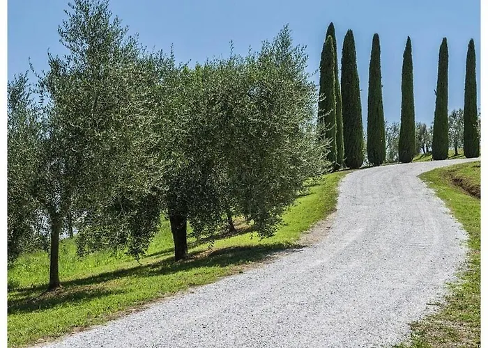 Villa Miniato Comfortable Holiday Residence
