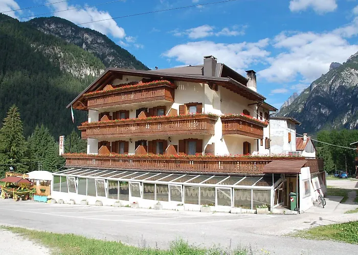Albergo Ristorante Cacciatori