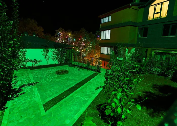 Macartasi Hotel