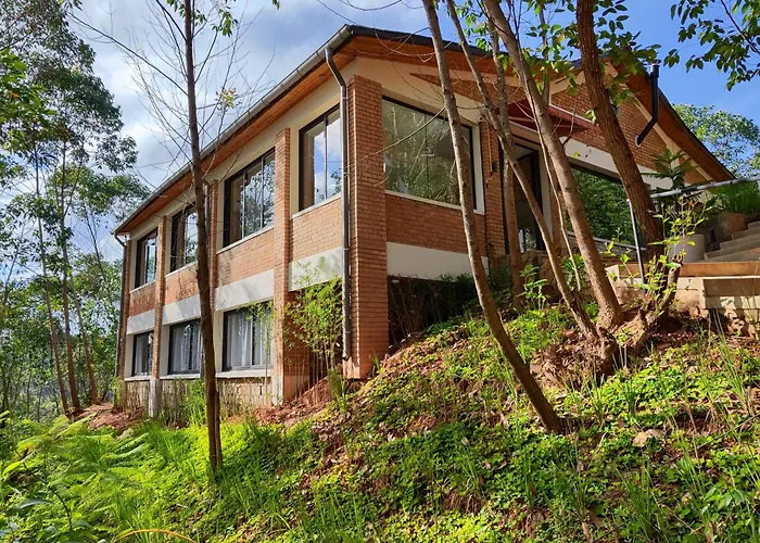 Relais De Mantadia