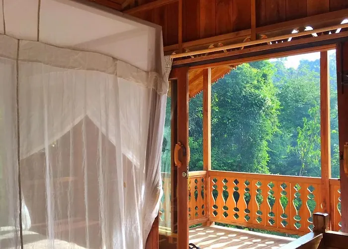 Rambai Tree Jungle Lodges - Family Friendly