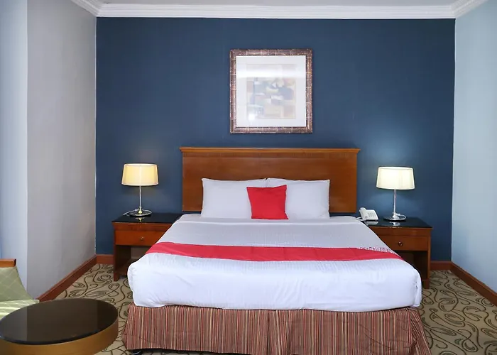 City Plaza Hotel