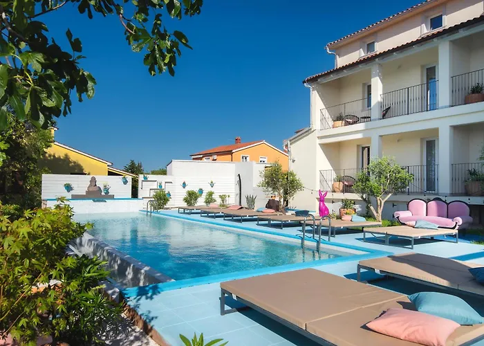 Gentlemen'S Hotel Zeus - Gaymen & Adults Only