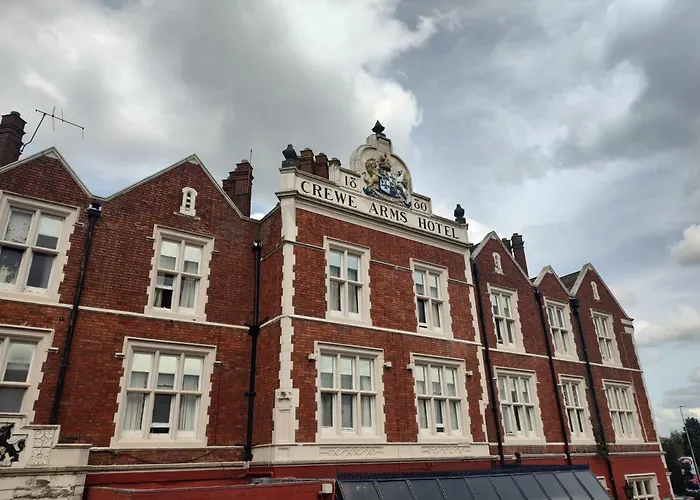 Belvilla Crewe Arms Hotel
