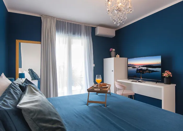 Gentlemen'S Hotel Zeus - Gaymen & Adults Only
