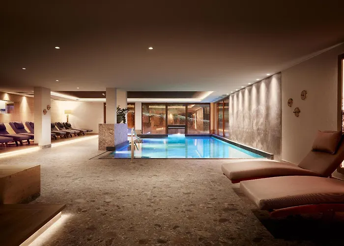 Naturhotel Die Waldruhe - Dolomites