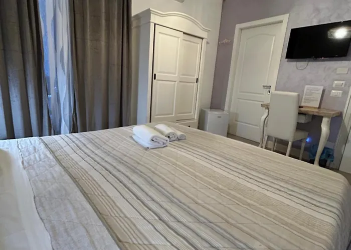 Bed and Breakfast Chiaia Roof Napoli