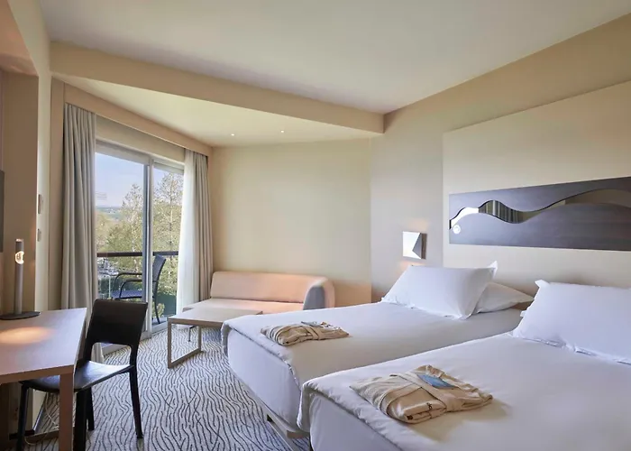 Richmond Nua Wellness Spa - Adult Only