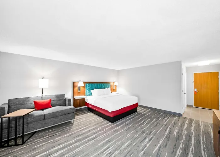 Hampton Inn South Heritage Park
