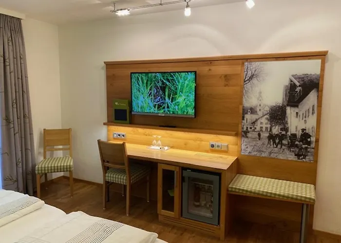 Hotel Am Wiesenhang - Garni