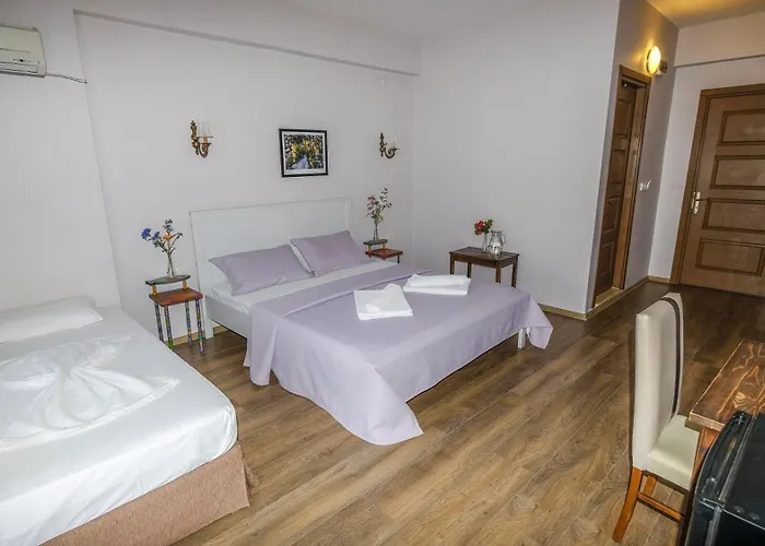 Karaburun Konak Hotel