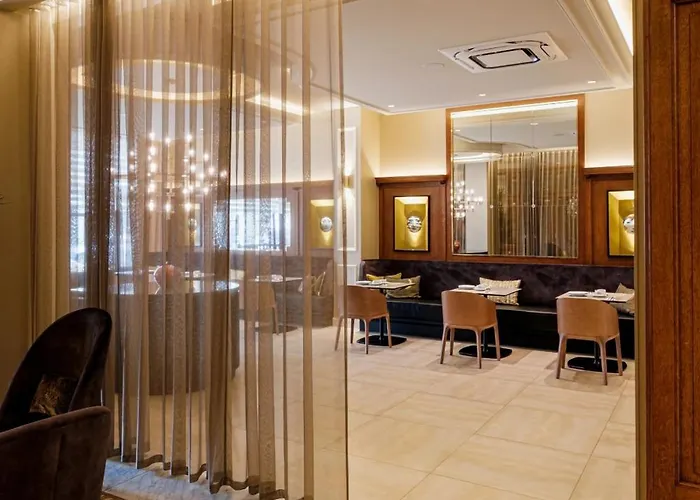 Hotel Royal