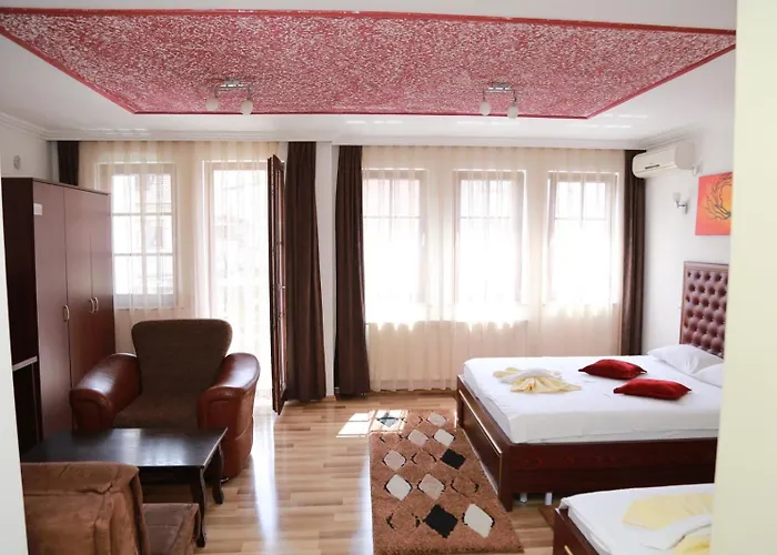 Hotel Venisi