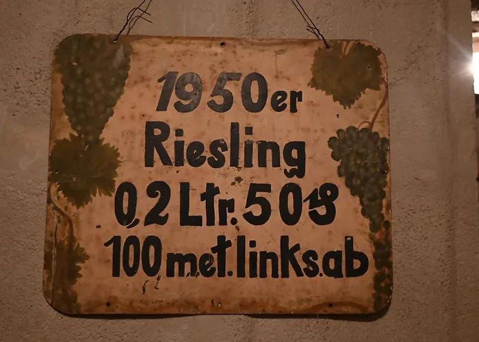 Wein- Und Sekthaus F.B.Schoenleber