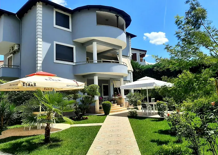 Hotel Vila Arbri