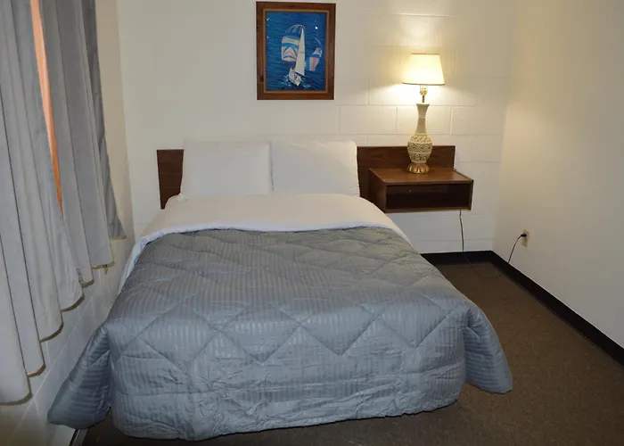 A1 Motel And Campground