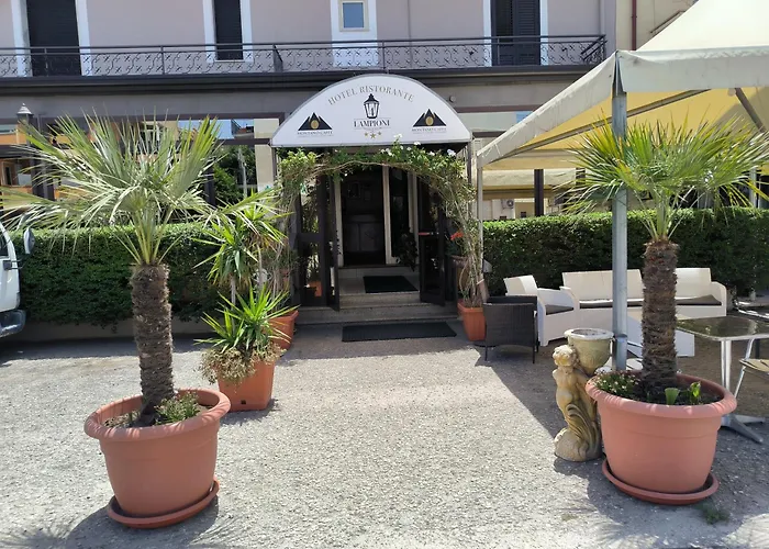 Hotel 4 Lampioni
