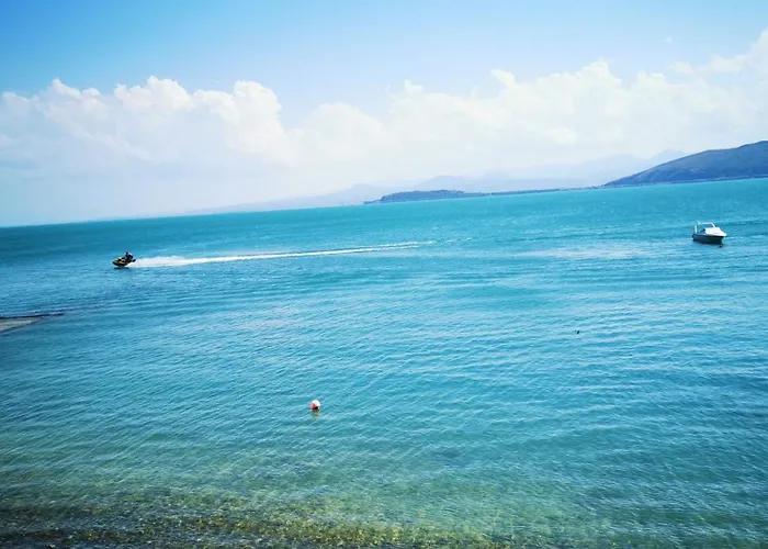 Blue Sevan Hotel