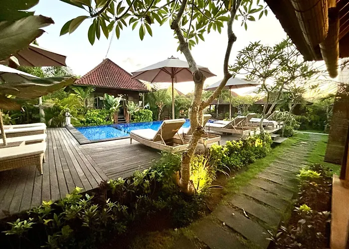 Gedong Nusa Huts