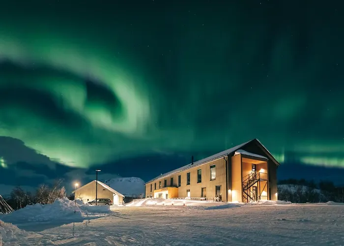 Cahkal Hotel