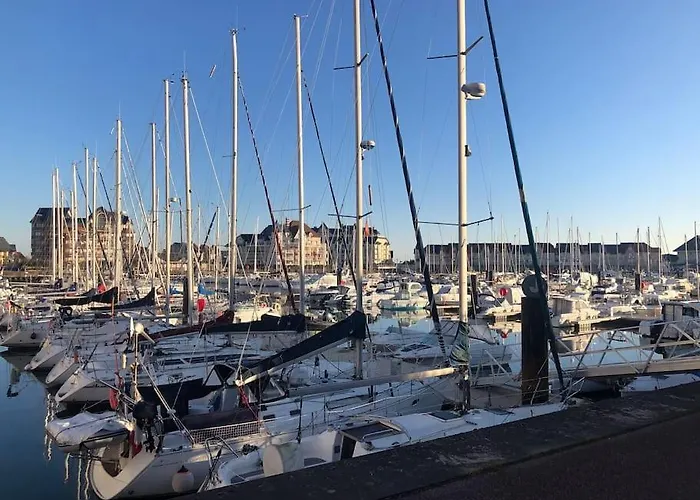 La petite chaumière sur le rivage