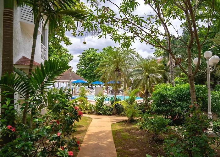 Merrils Beach Resort II