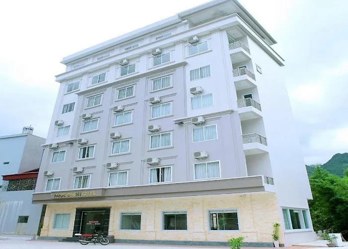 Ngoc Bach Hotel