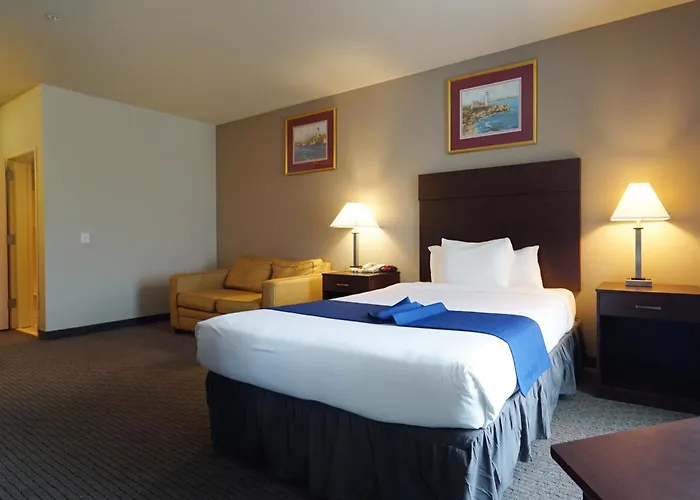 BayVue Hotel, Resort&Suites