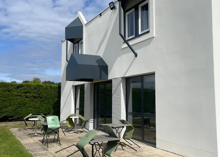Kyriad Direct Dreux