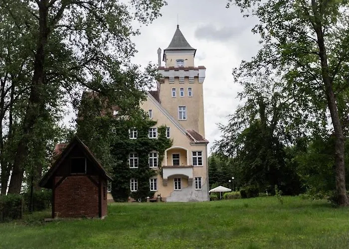 Zamek Nowecin