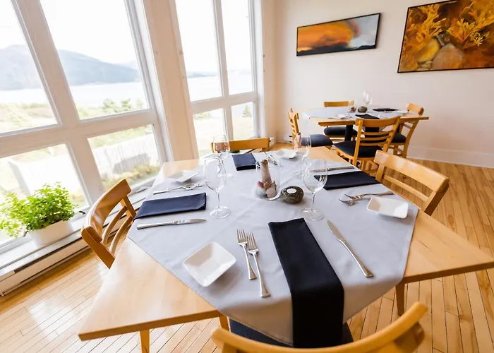 Neddies Harbour Inn
