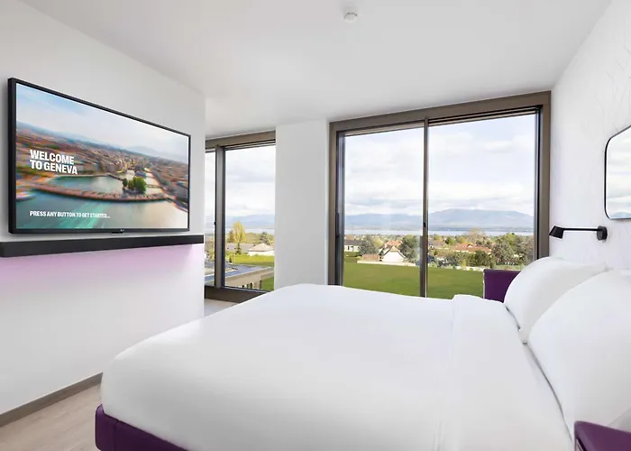Yotel Geneva Lake, Select By Hilton
