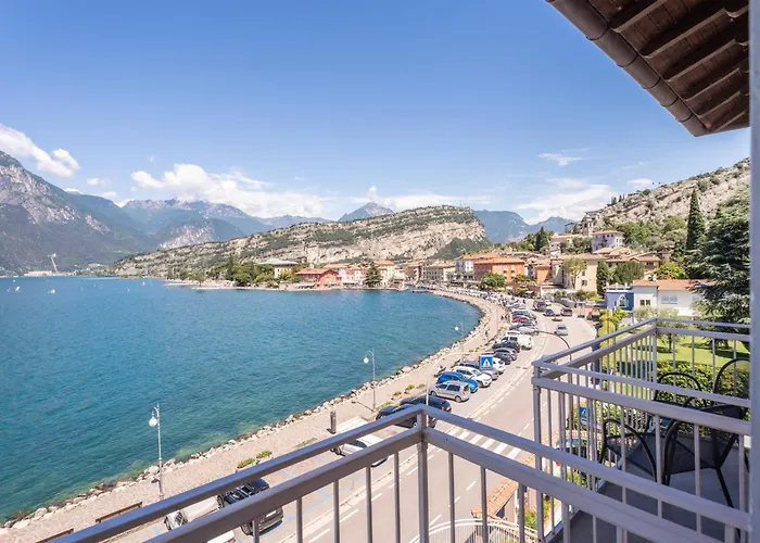 Lake Hotel Ifigenia