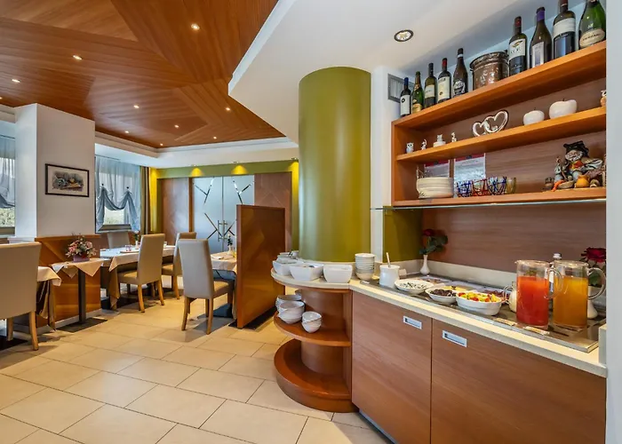 Viridis Hotel