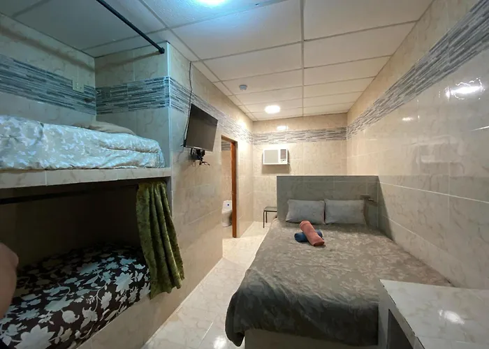 Windmill Hostal