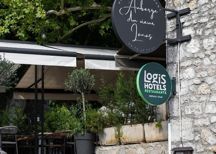 Auberge Du Vieux Lanas Logis Hotel Restaurant